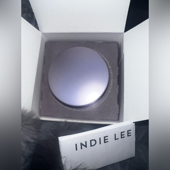 Indie Lee, Color Balancer⭐️ - Picture 5 of 7